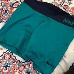 Nike spandex